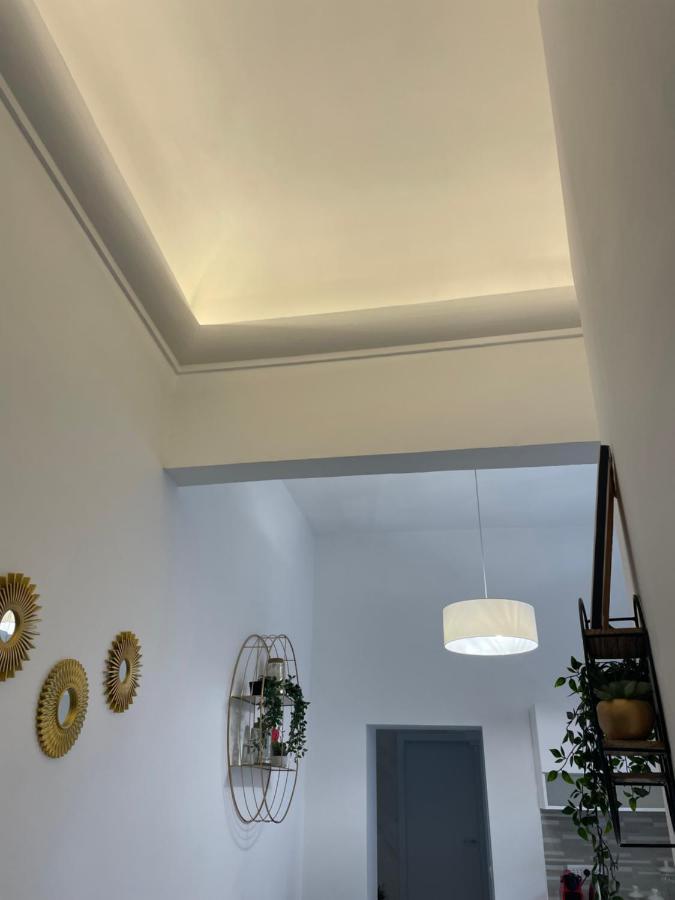 Nazionale 221 Mamila Suite Roma Esterno foto